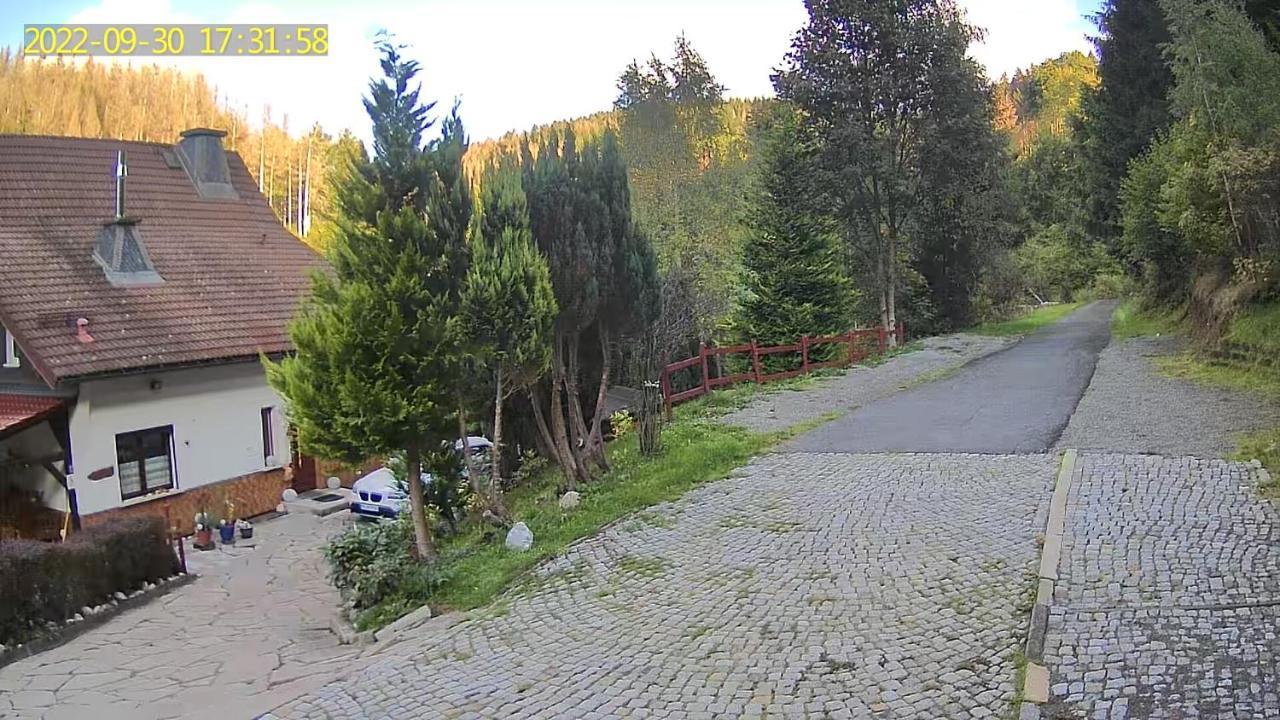 Monteur- Und Ferienwohnung Waldrauschen Fehrenbach Exterior photo